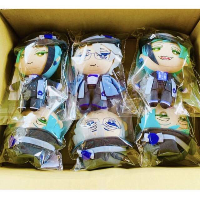 ツイステ アニプレ 受注生産 ぬいぐるみ オクタヴィネル の通販 by