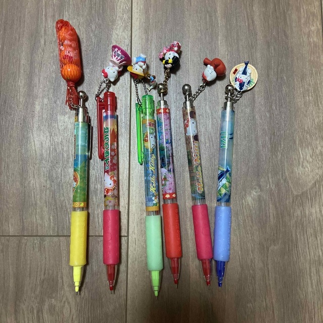 ご当地ハローキティボールペンシャーペン20本