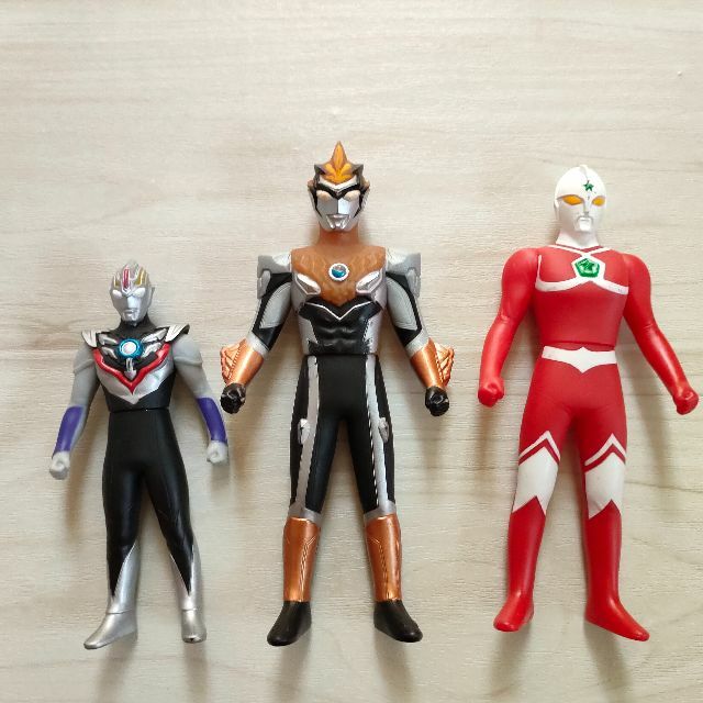 売れ筋 ウルトラマンソフビセット10体メビウスゼロタイガオーヴタイガ