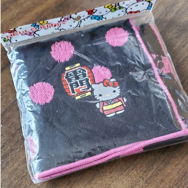 ハローキティ - ご当地シリーズ キティちゃんハンカチタオル 東京浅草