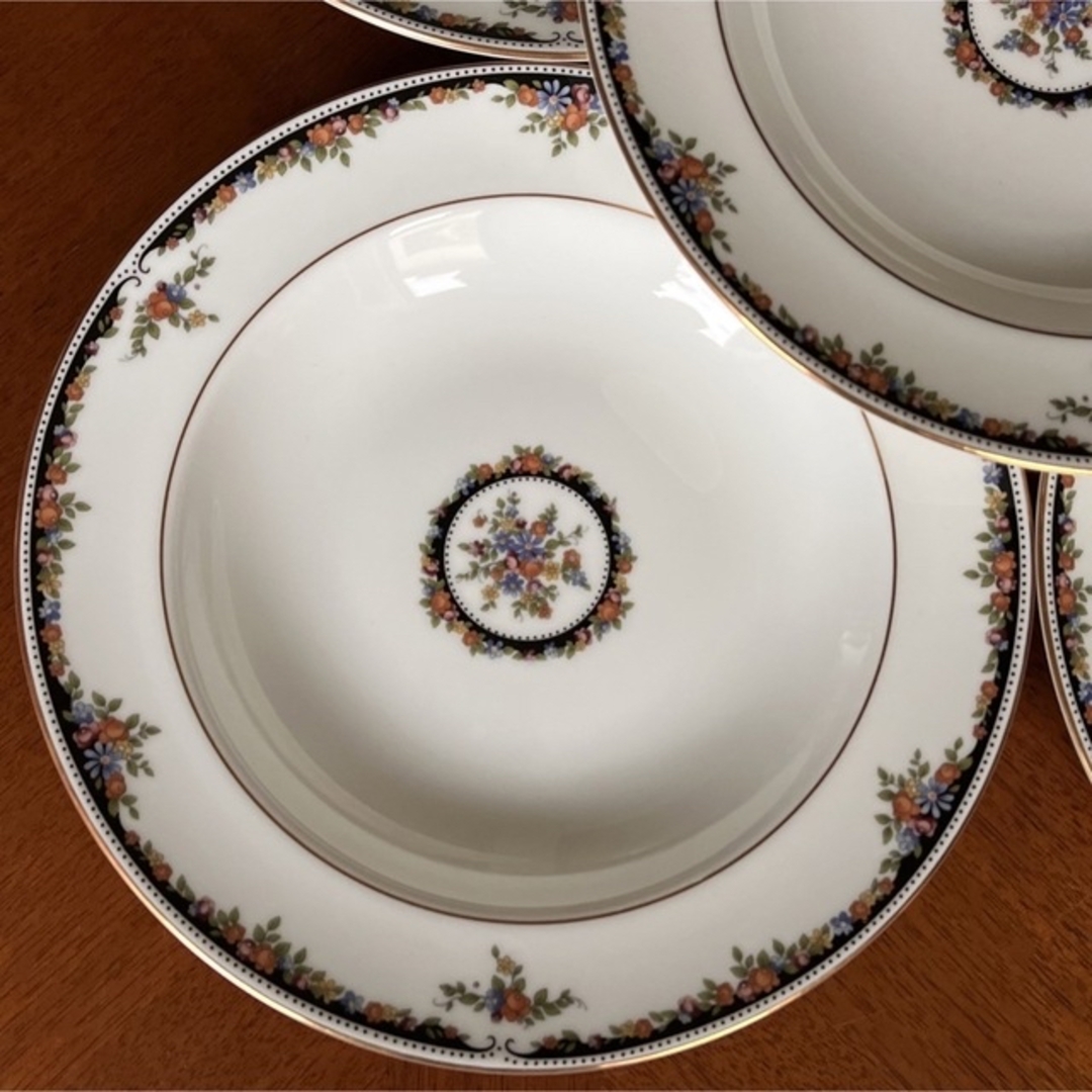 WEDGWOOD - 【黒壺美品】ウェッジウッド☆オズボーン☆深皿 5枚の通販