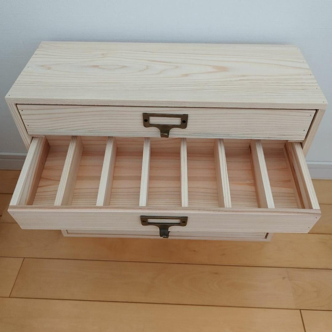 送料無料☆サイズ変更可能☆木製ネームプレート5段35本メガネ収納