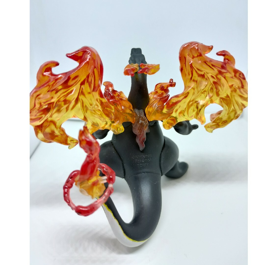 モンコレ キョダイマックスリザードン 色違いの通販 by そら's shop