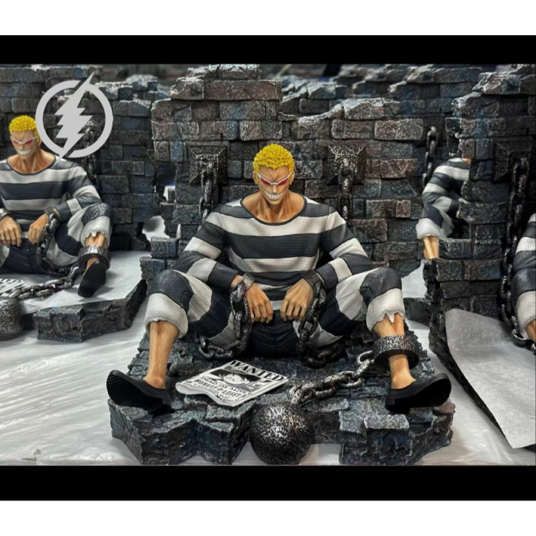 ワンピース 刑務所 ドフラミンゴ フィギュア ガレージキット