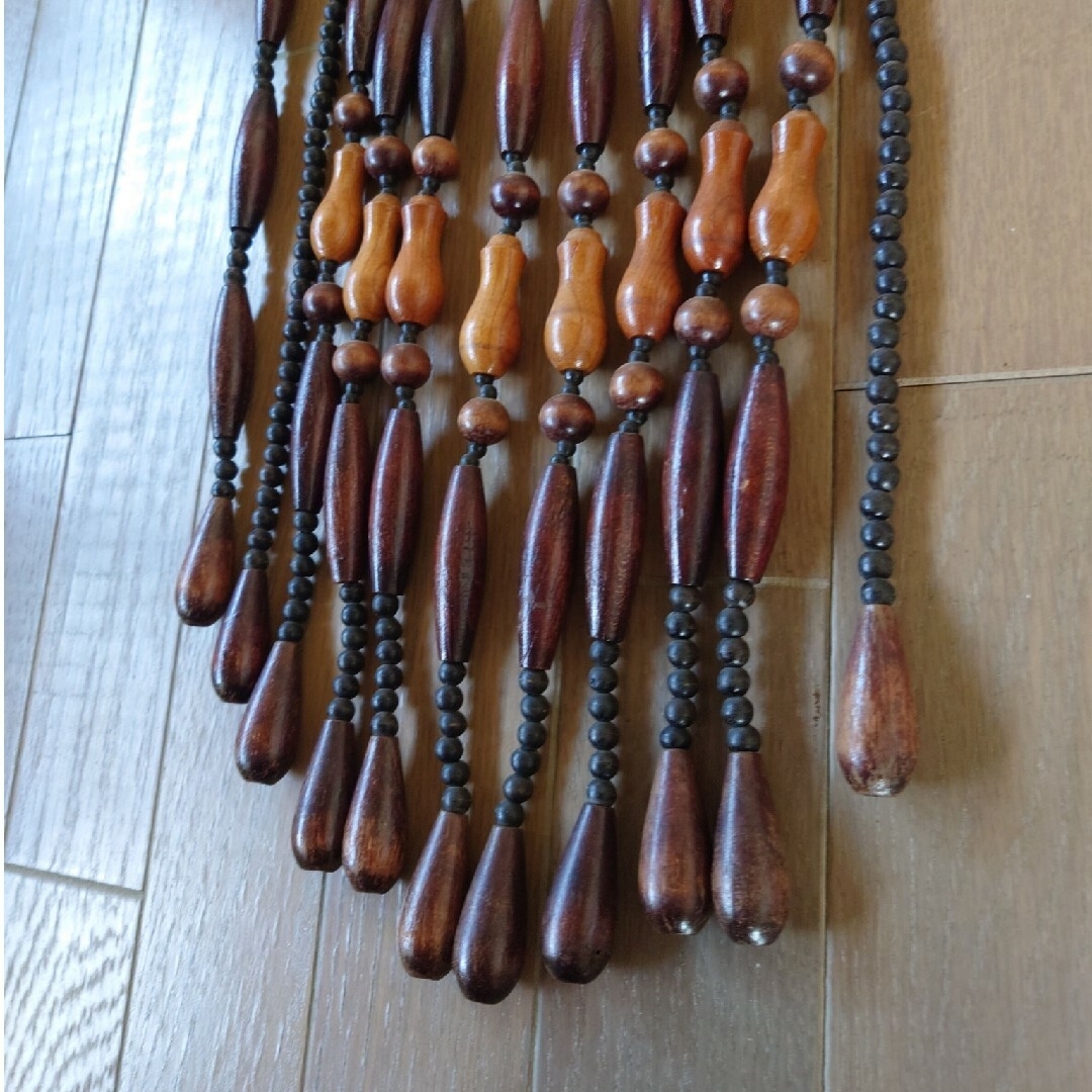 昭和レトロ 珠のれん 木玉 のれんの通販 by うさこ ｜ラクマ