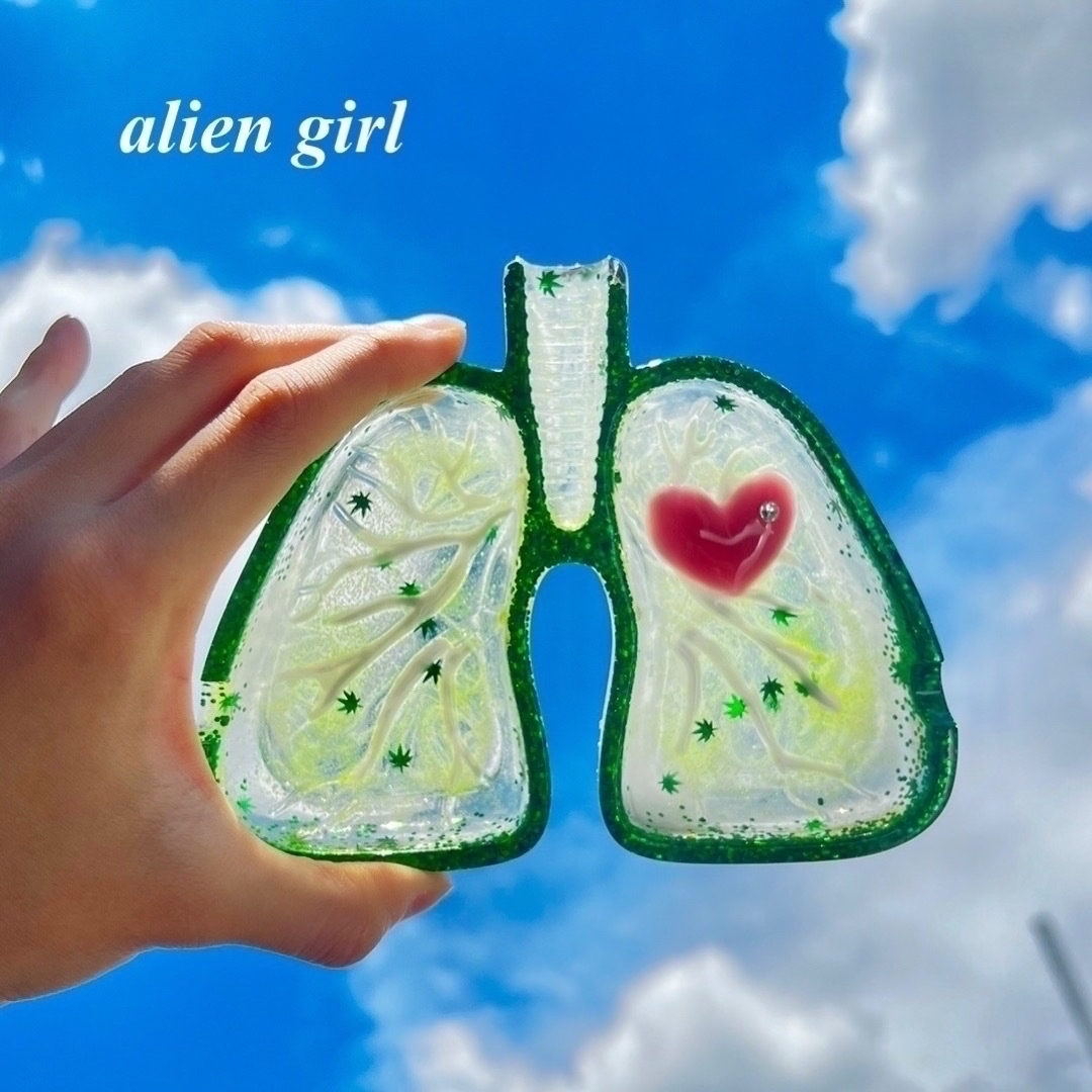 high皿 レジン灰皿 肺皿 肺の灰皿 臓器の灰皿の通販 by @alien__9111