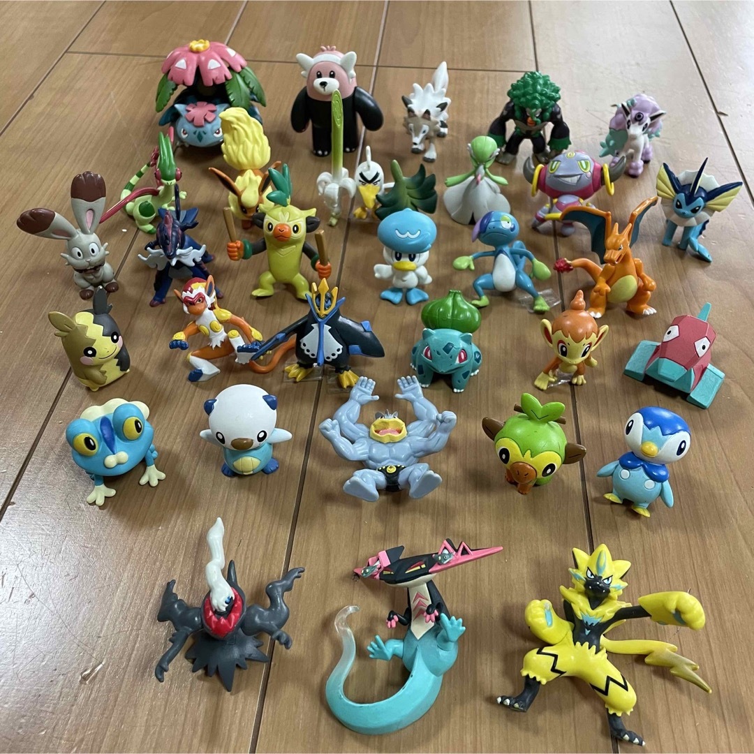 ポケモン - モンコレ31個セットの通販 by strawberry pop｜ポケモン