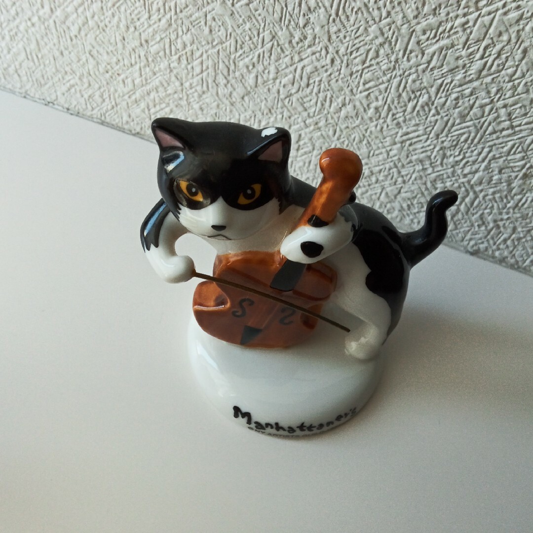 希少 マンハッタナーズ 猫 置物 オーケストラ 陶器 フィギュア レアの