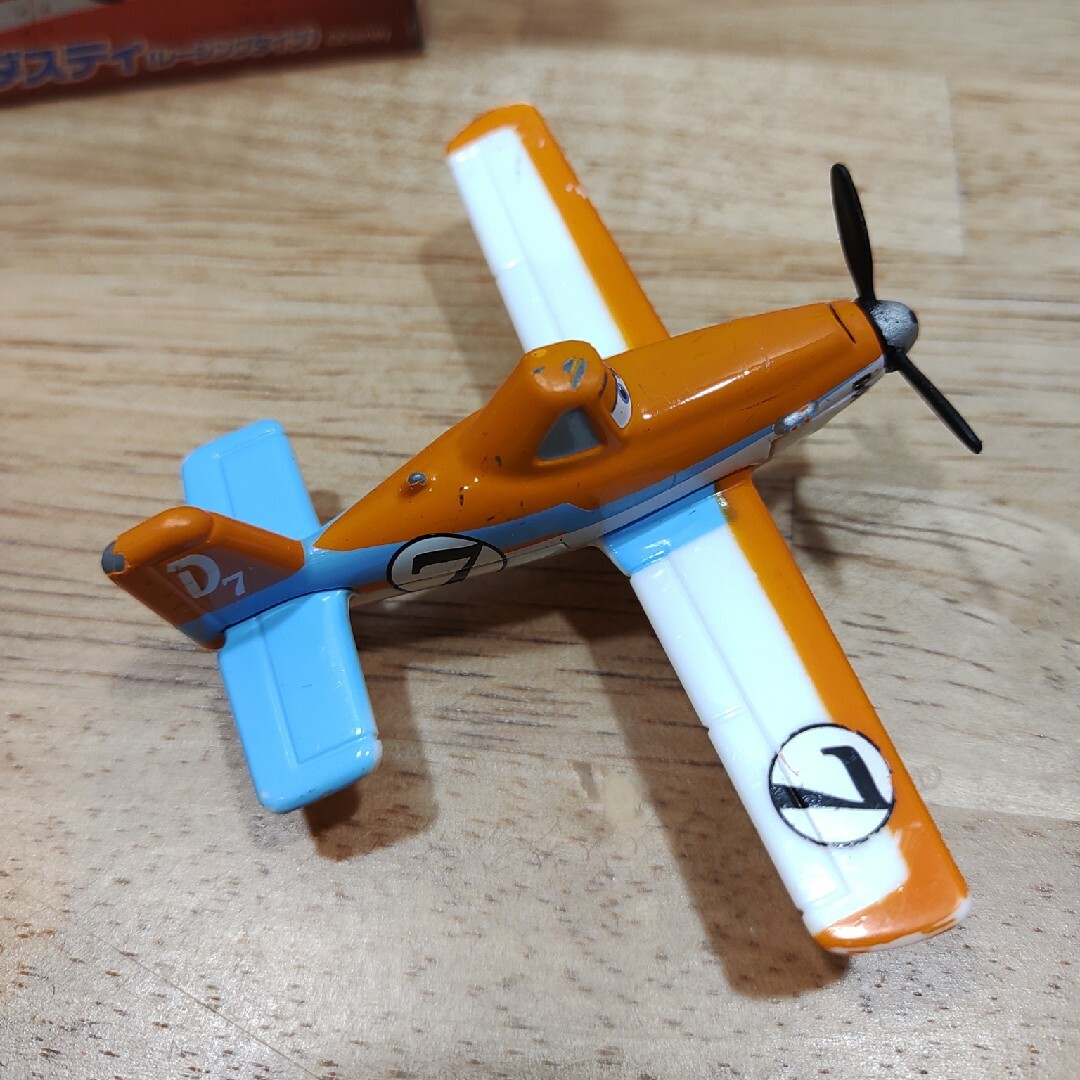 タカラトミー プレーンズ トミカ P-08 ダスティ レーシングタイプ プレ