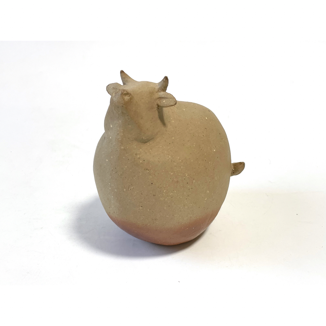 陶芸家 作家物 藤原康 丑置物 牛 丑年 干支置物 十二支 備前 備前焼の