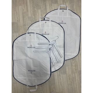 MONCLER（押し入れ収納/ハンガー）のフリマアイテム一覧
