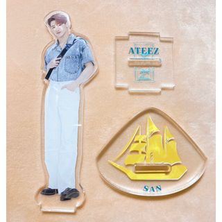 2128083231.jpg?1703319334