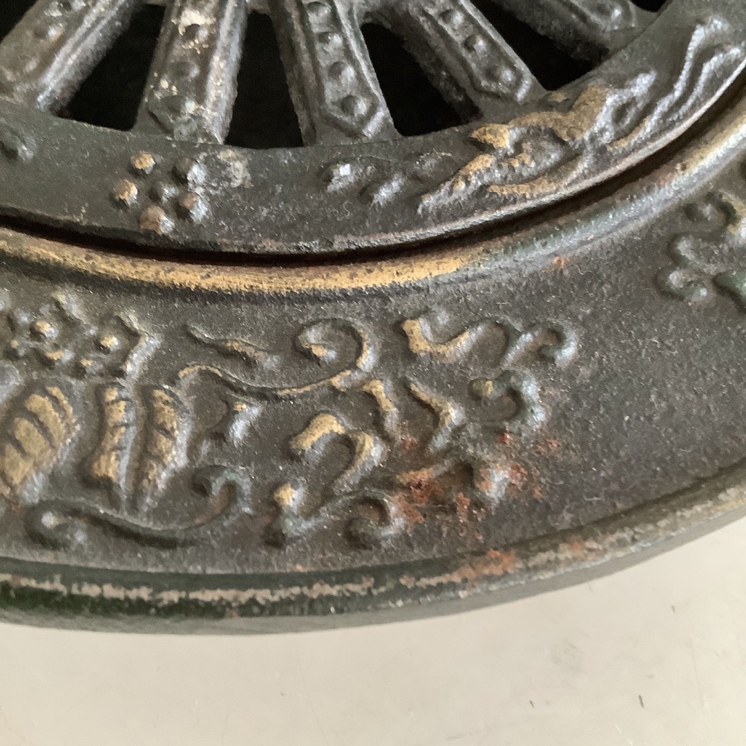 万右ヱ門作 御所車 唐金灰皿 鉄製 灰皿 昭和レトロの通販 by church's