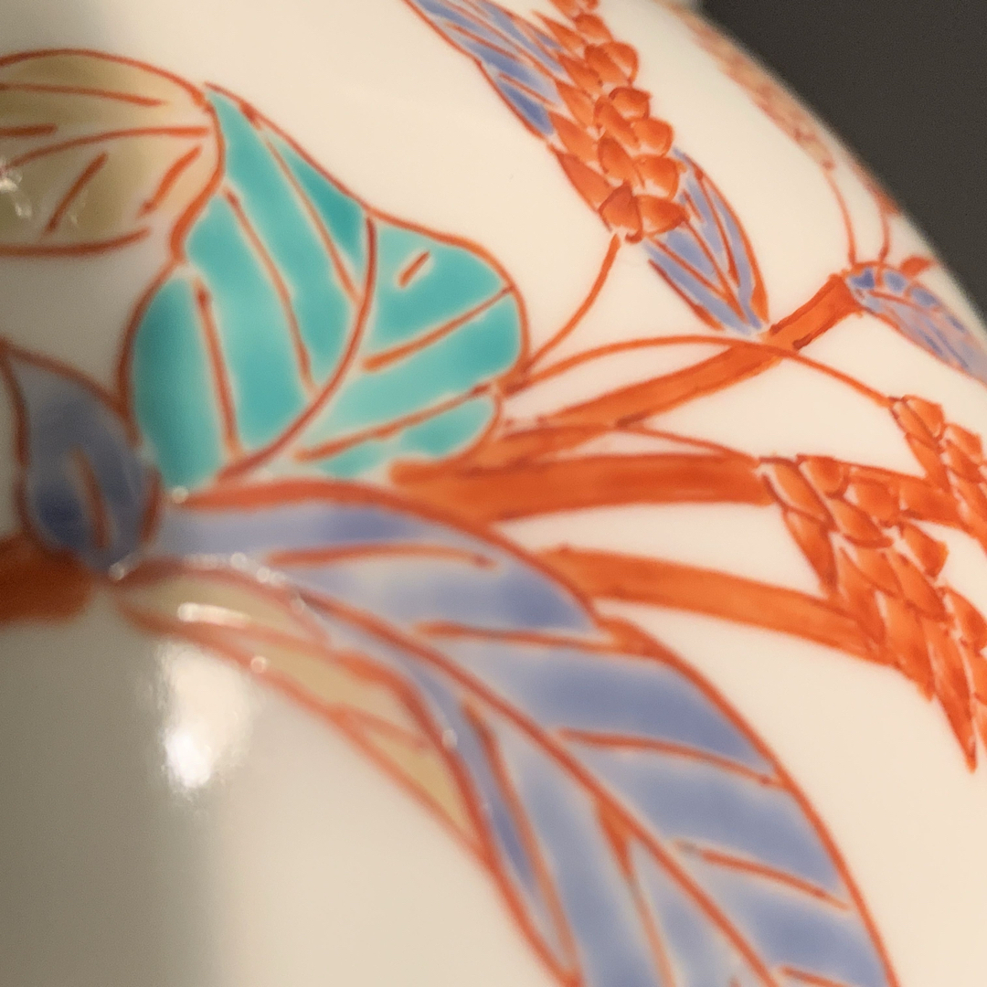 人間国宝 十四代酒井田柿右衛門 本人作 濁手 蓼文 瓶 共箱入の通販 by