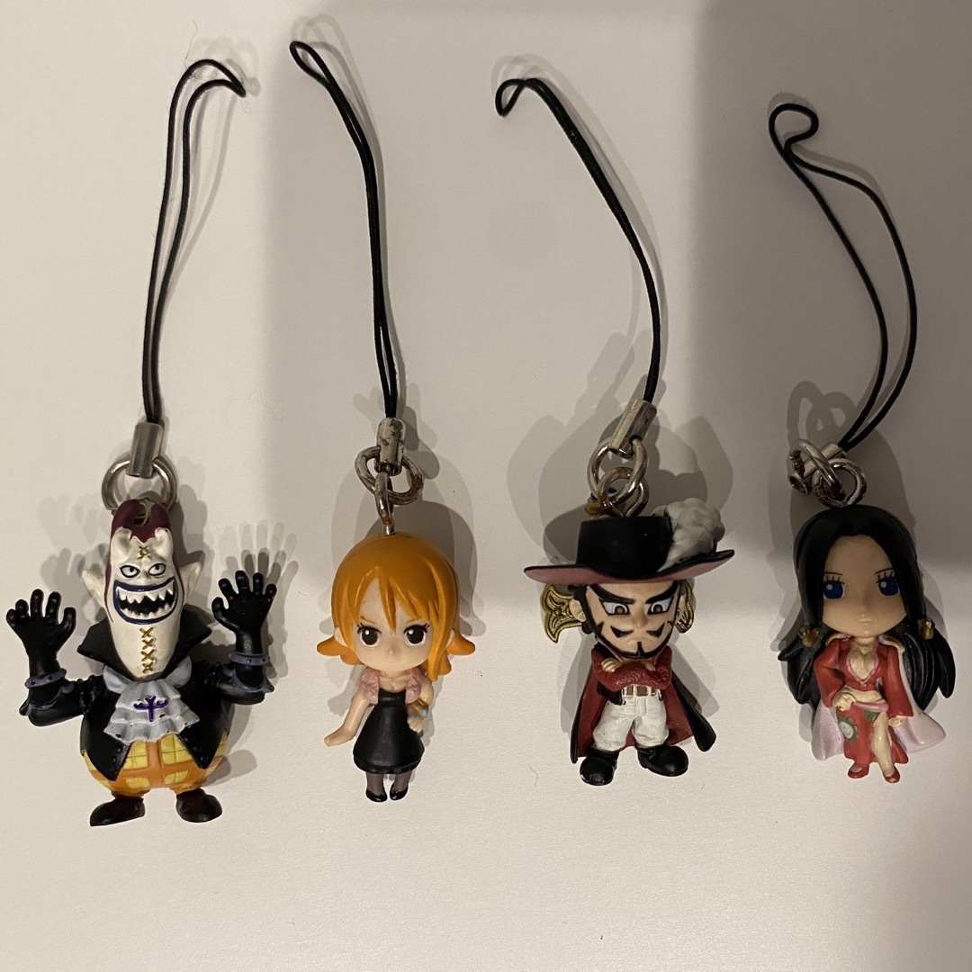 ONE PIECE - ワンピース ストラップ4個セットの通販 by にゃんちゅー's