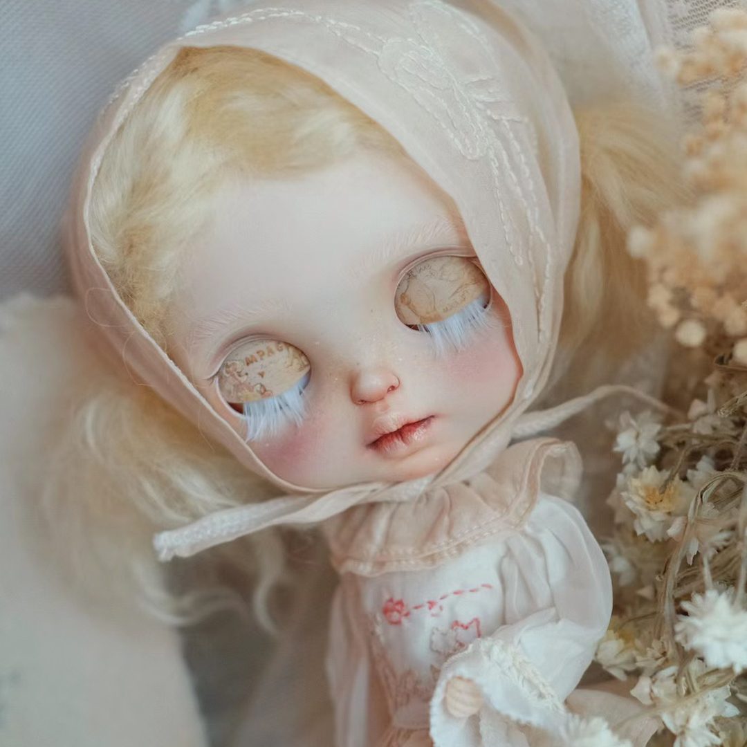 カスタムブライス 人形 きれい かわいい 有名海外作家様 アルビノ フル