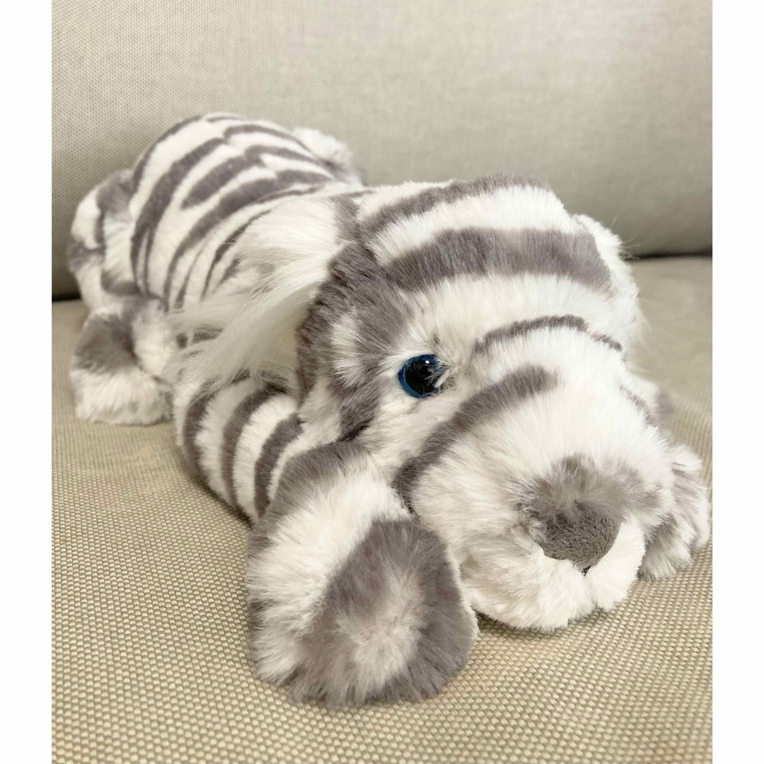 JELLY CAT - jellycat トラ ホワイトタイガー Sacha Snow Tigerの通販