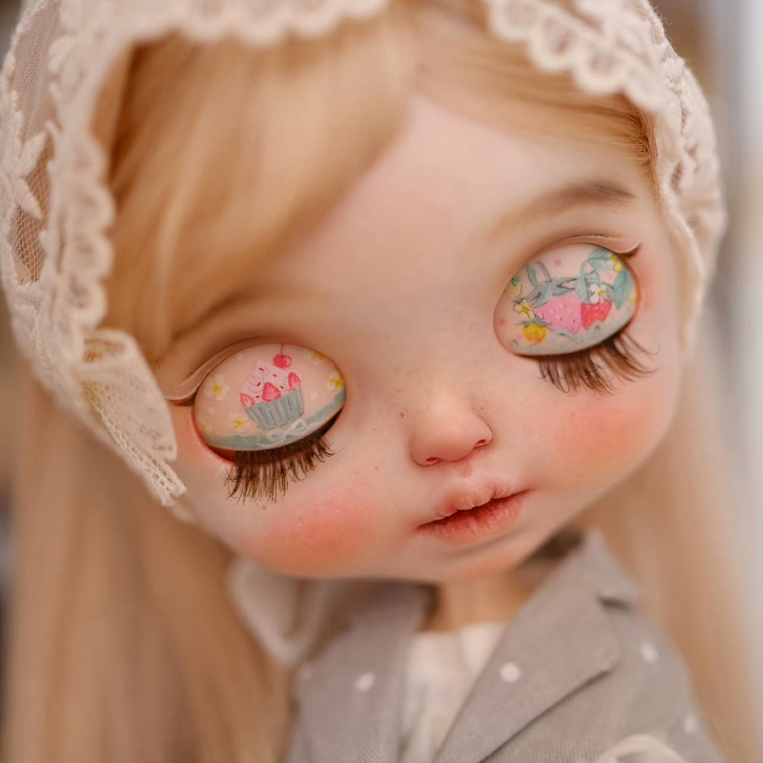 有名海外作家様 カスタムブライス 人形 かわいい キラキラ 透明感 純粋