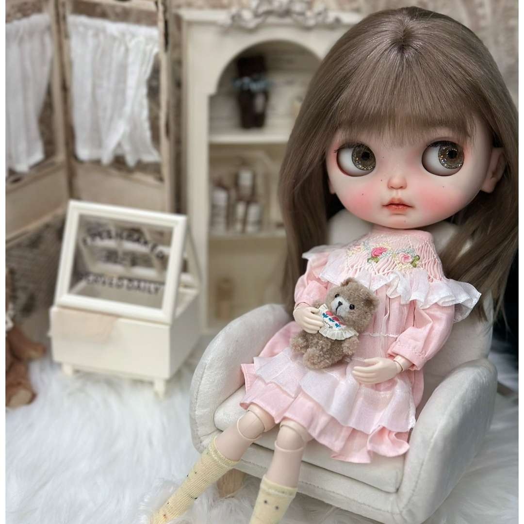 カスタムブライス 海外作家様 人形 透明感 かわいい 幼い ドール 魅力