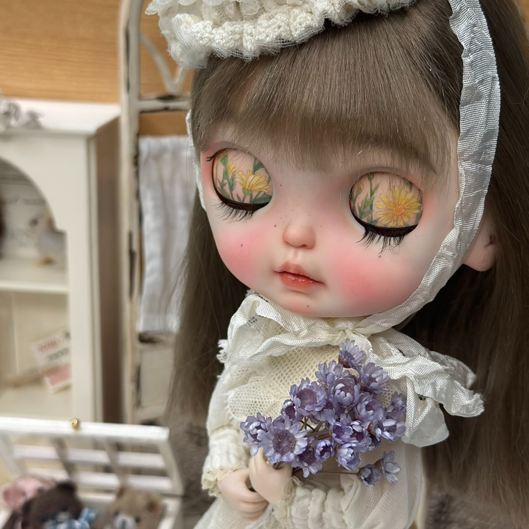 カスタムブライス 海外作家様 人形 透明感 かわいい 幼い ドール 魅力