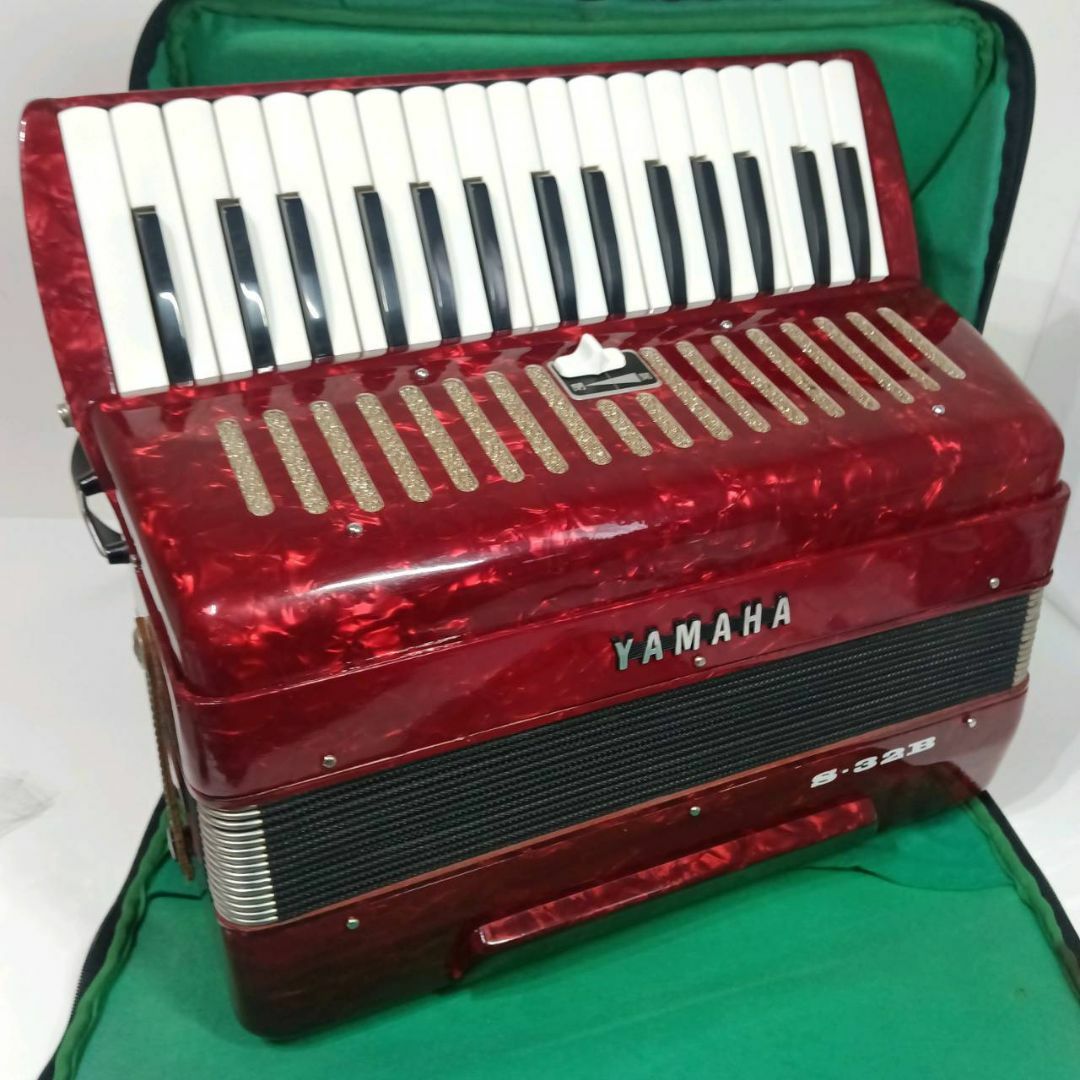 ヤマハ アコーディオン 32鍵盤 12ベース 386007 ケース付き ヤマハ