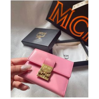 MCM（財布 ・ ピンク/桃色系）のフリマアイテム一覧