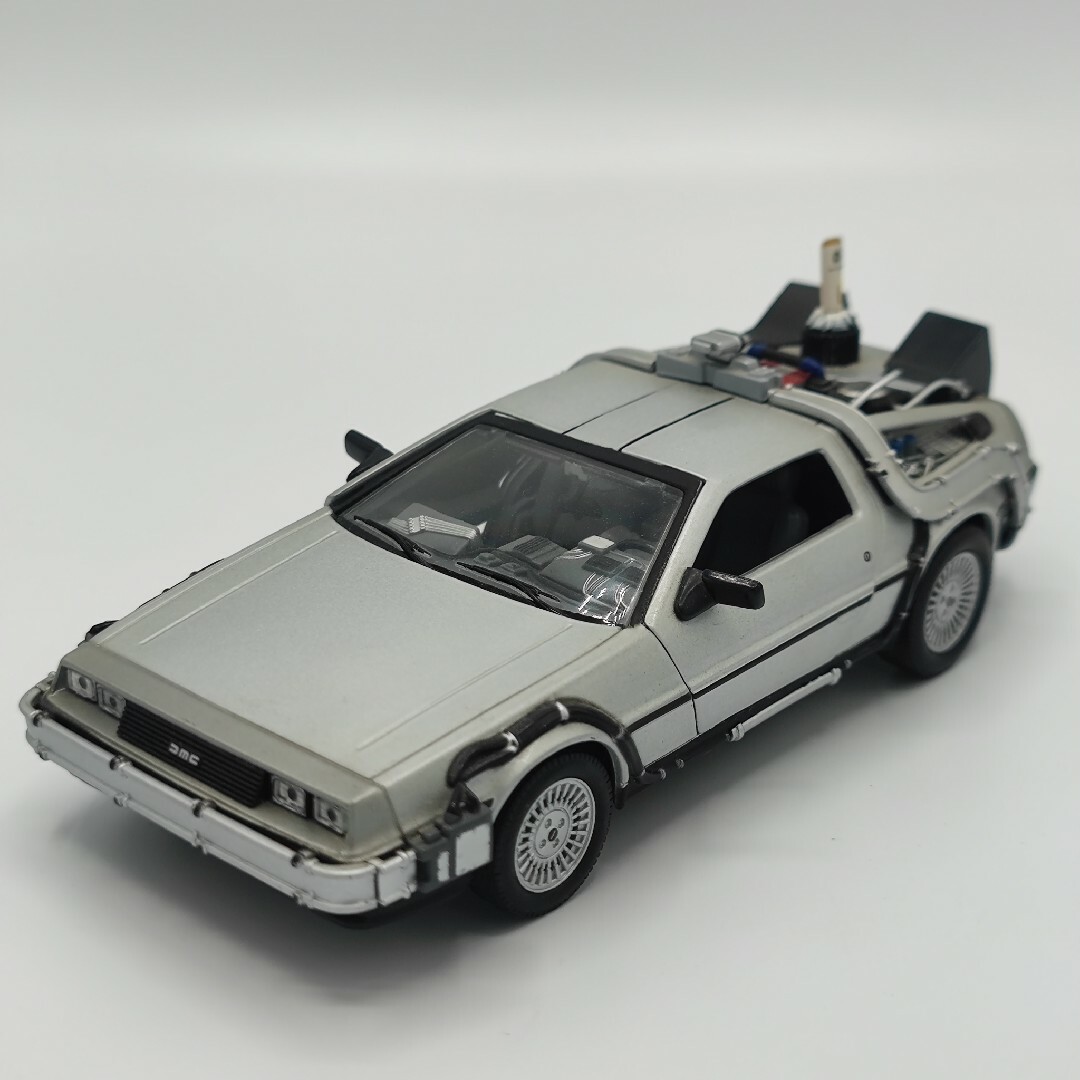 バックトゥザフューチャー デロリアン ダイキャストモデル パート2の