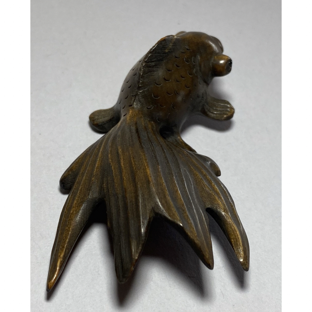 柘植根付 置物 金魚 黄楊繊細彫刻 木製。の通販 by Mirai's shop｜ラクマ