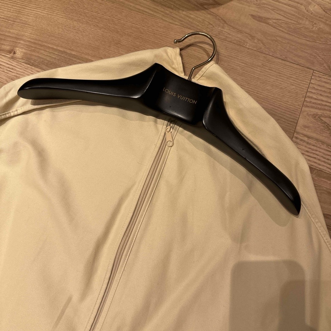 LOUIS VUITTON - ルイヴィトン 洋服カバー ハンガーセットの通販 by
