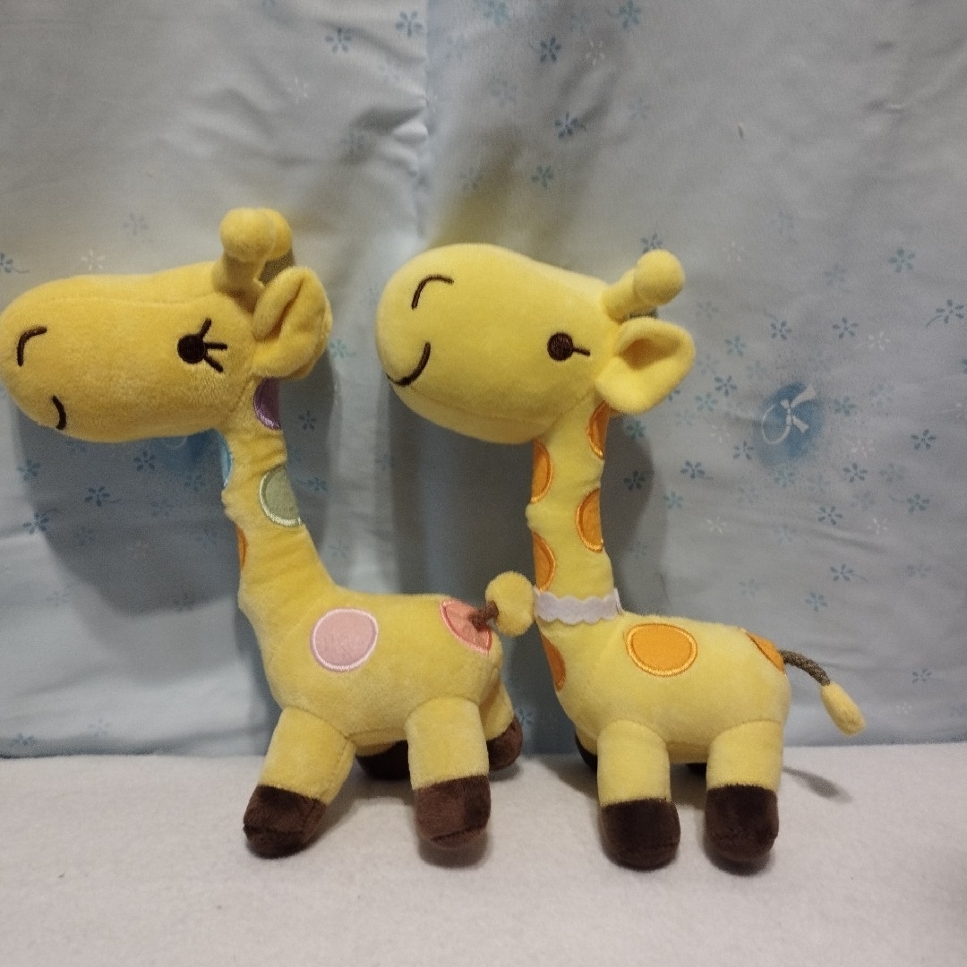 4 3/25 ナナコ NANACO きりん キリン ぬいぐるみ マスコットの通販 by
