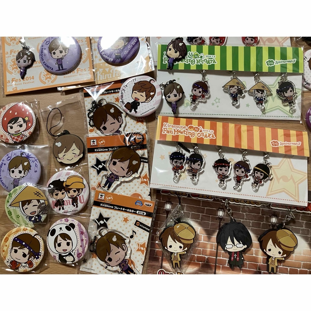 kiramune 神谷浩史 グッズまとめ缶バッジキーホルダーアクスタの通販