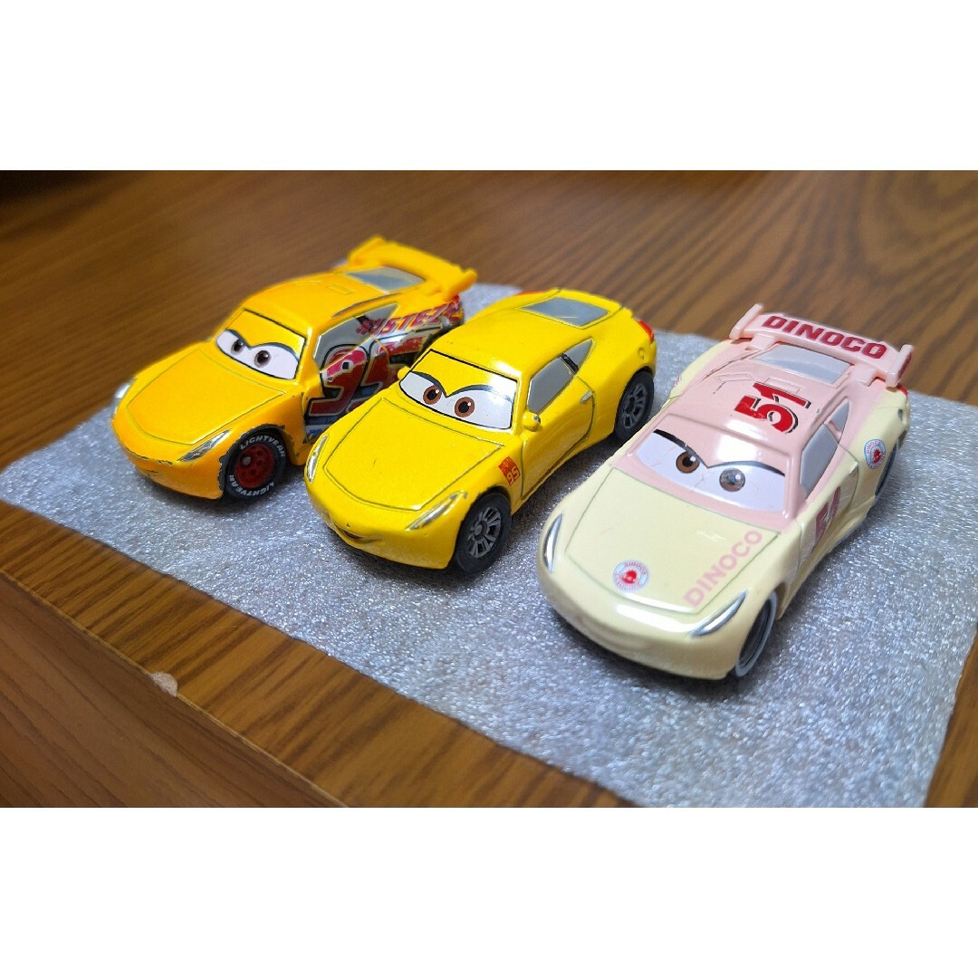 カーズ・トミカシリーズ - トミカ カーズ クルーズ・ラミレス 3台