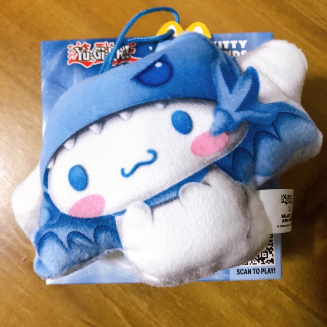 遊戯王×サンリオ マクドナルド 海外ハッピーセット シナモン×ブルー
