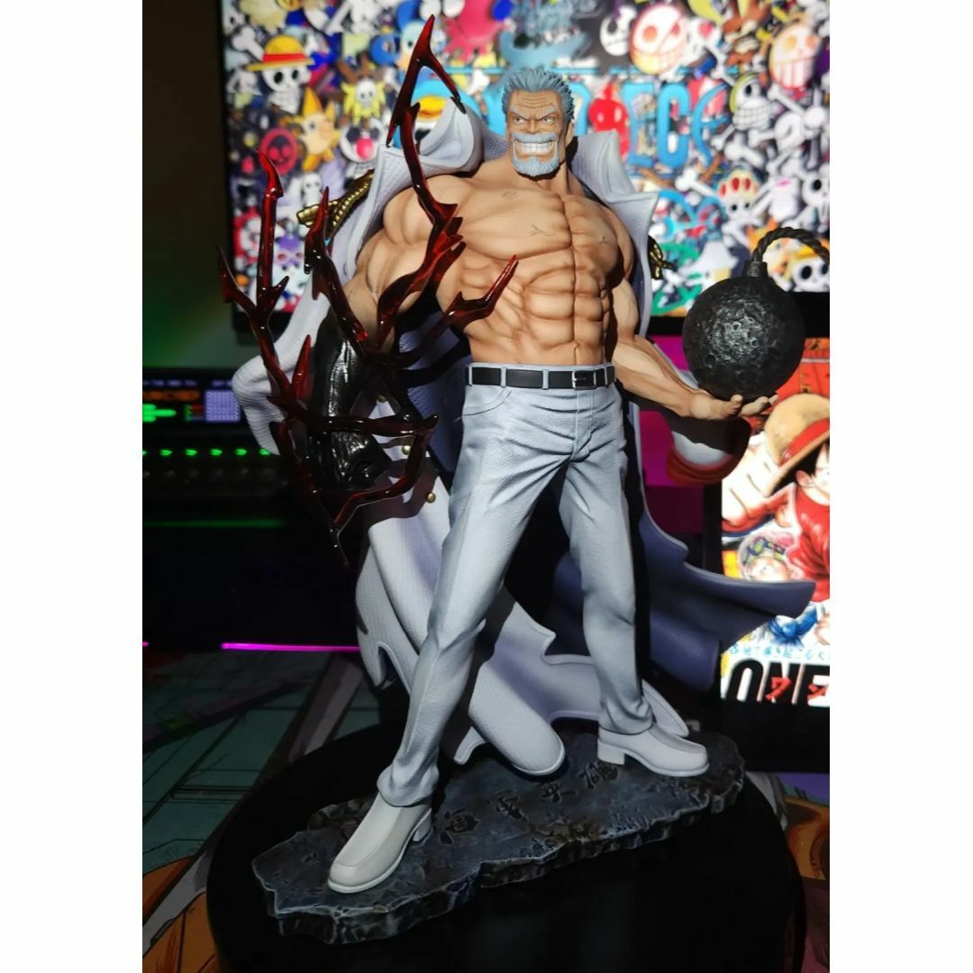 ワンピース 海軍の英雄 モンキー・D・ガープ ガレージキット