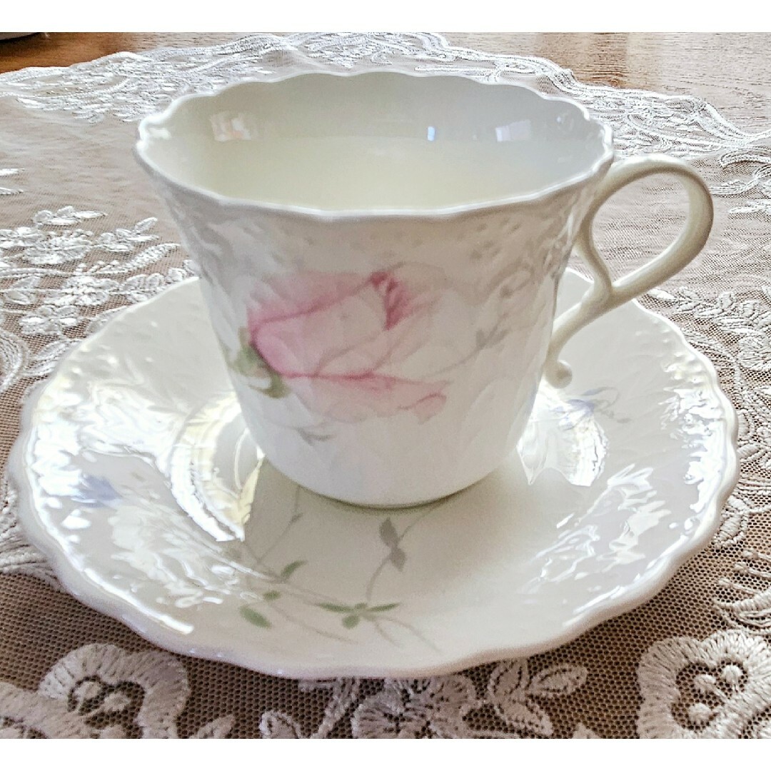 NARUMI - ナルミ シルキーホワイト エイプリルローズ カップ&ソーサー