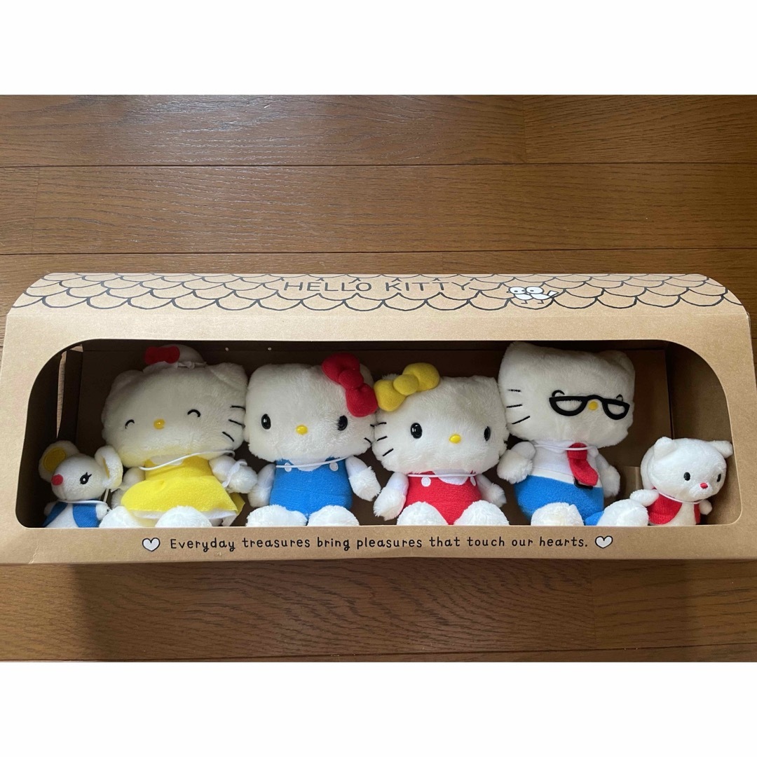 ハローキティ - キティちゃんファミリー ぬいぐるみの通販 by used