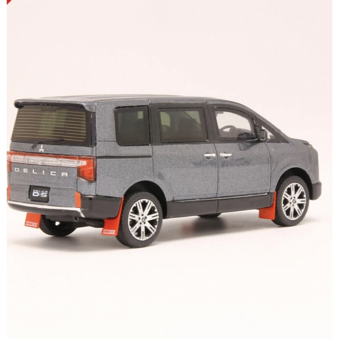 三菱 - 新品未使用☆デリカD:5 1/43サイズ モデルカー（レジンモデル