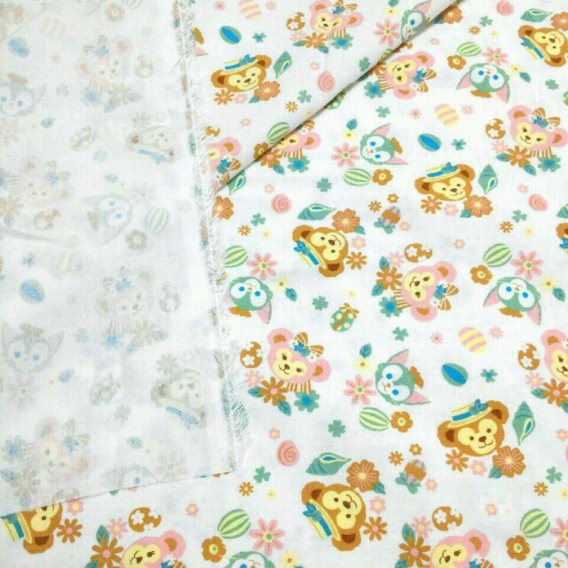 ダッフィー・シェリーメイ・ジェラトーニ柄生地・幅143×50㎝単位