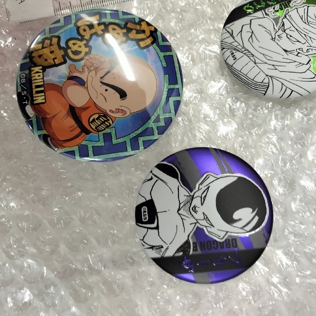 ドラゴンボール でコレクション缶バッジ ピッコロ クリリン フリーザ