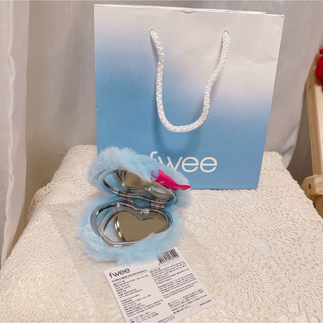 fwee ノベルティー モコモコ手鏡 水色🩵可愛い鏡の通販 by LOVE