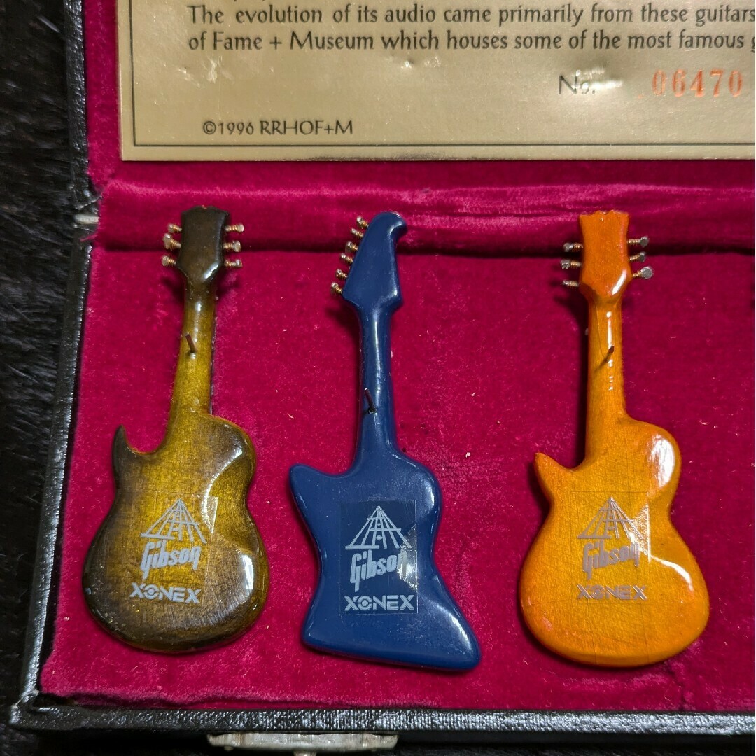 Gibson - 【レア コレクター】【ギフト】Gibson Guitar ピンバッジ