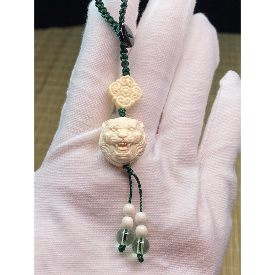 天然マンモス牙美しい手作り彫刻虎虎生威置物 天然マンモス牙美しい