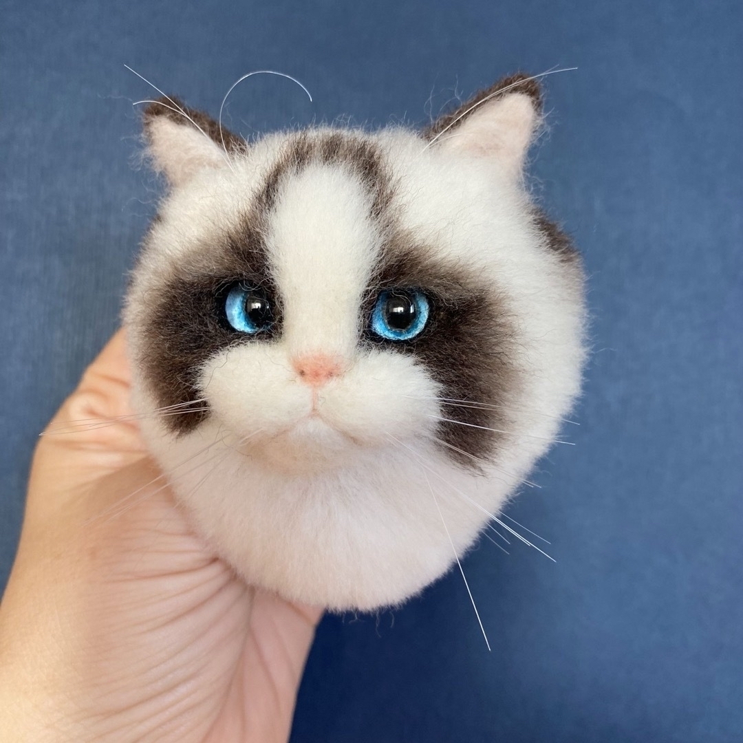 羊毛フェルト猫 ブローチ リアル可愛いラグドールspecial version1の