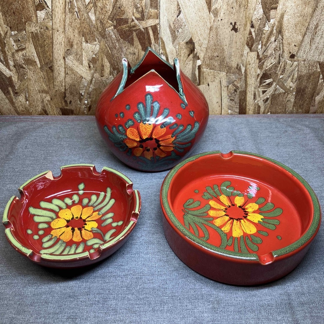 N①2443】イタリア製 花瓶と灰皿のセット 花瓶 灰皿 レッド レトロの