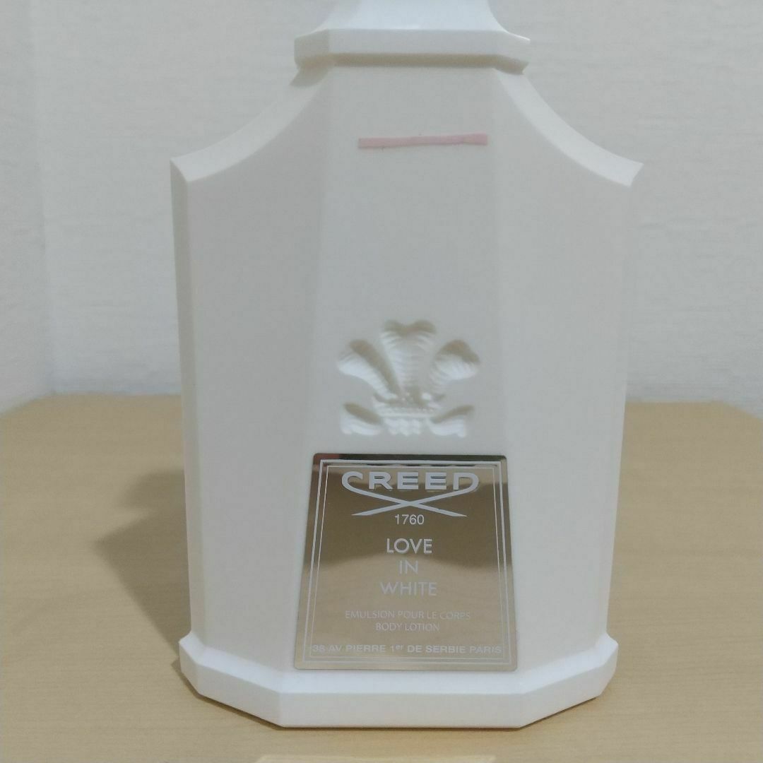 Creed - クリード ボディローション ラブ イン ホワイト 200mlの通販