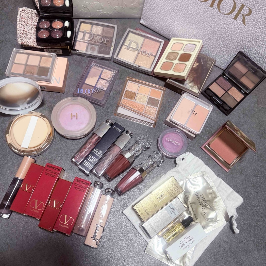 本日までCHANEL KANEBO Dior などまとめ売り