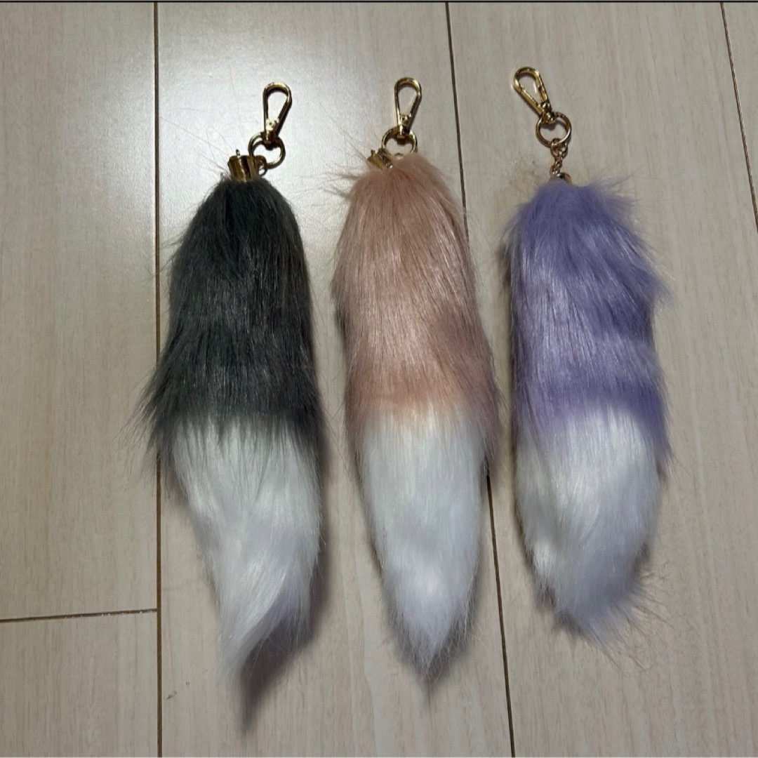 しっぽ キーホルダー ファー チャーム Y2K ギャル ふわふわ もふもふ
