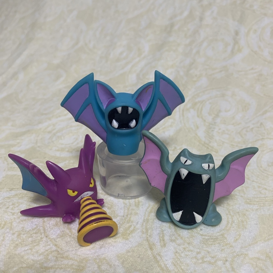 ポケモン フィギュア キッズ 指人形 ズバット ゴルバット クロバットの