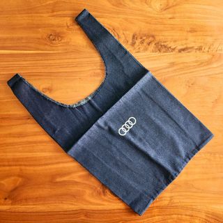 AUDI（ノベルティグッズ）のフリマアイテム一覧