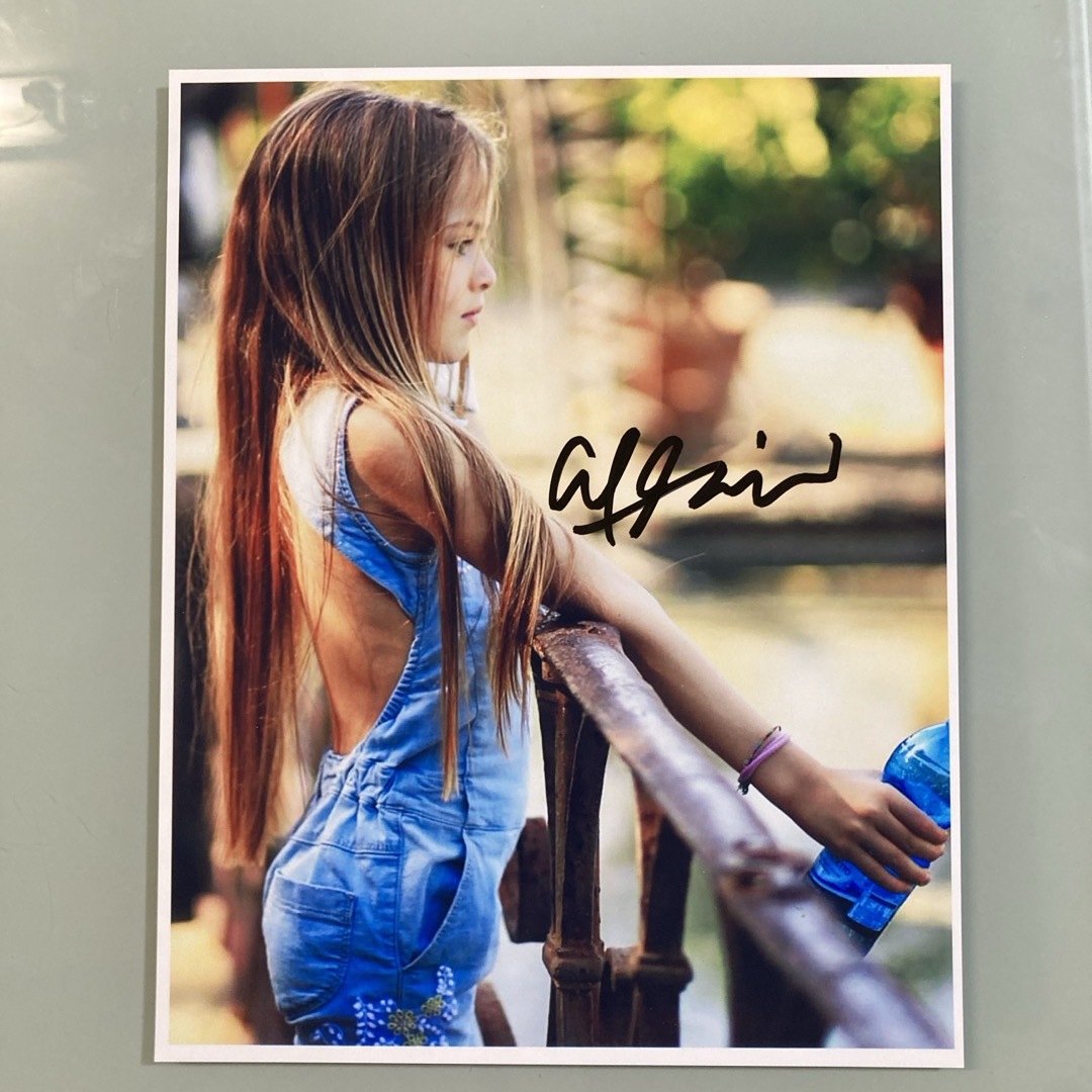 クリスティーナピメノヴァ直筆サイン入り超大型写真…の通販 by